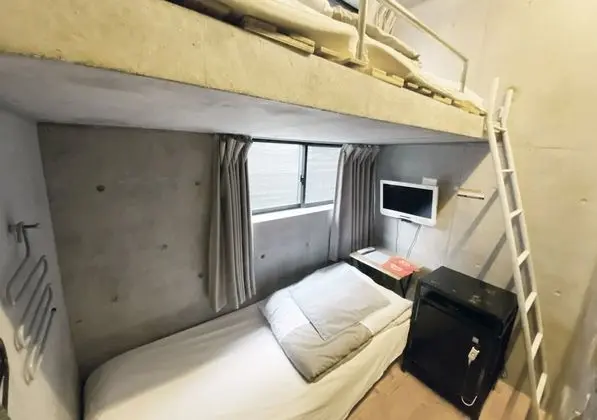Basic Oda (With 2 Beds)