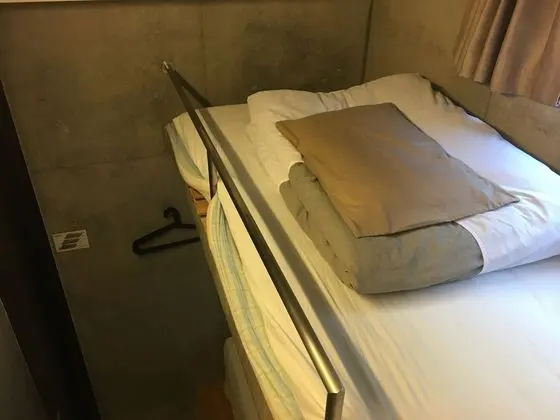 Basic Oda (With 2 Beds)