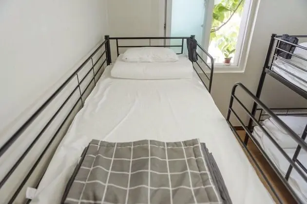 Ortak Ranzalı Oda, Sadece kadınlar için (4 persons)