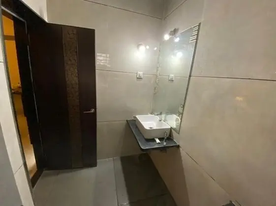 Superior Tek Büyük veya İki Ayrı Yataklı Oda