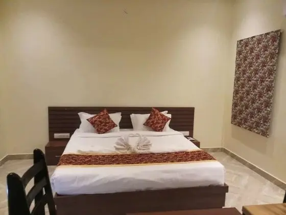 Büyük Yataklı Tek Kişilik Oda