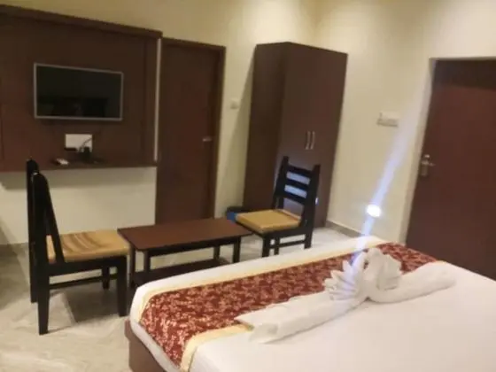 Büyük Yataklı Tek Kişilik Oda