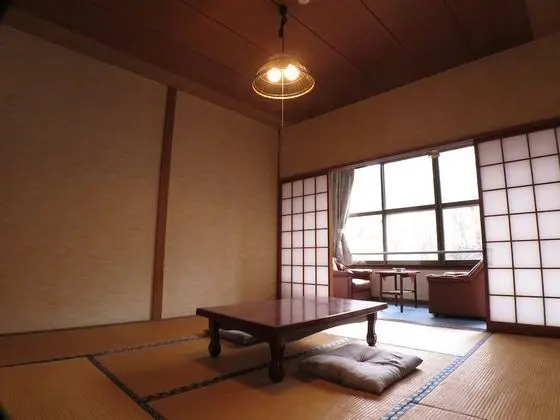 Traditional Oda, Ortak Banyo (Japanese Style 3 People Main Building)