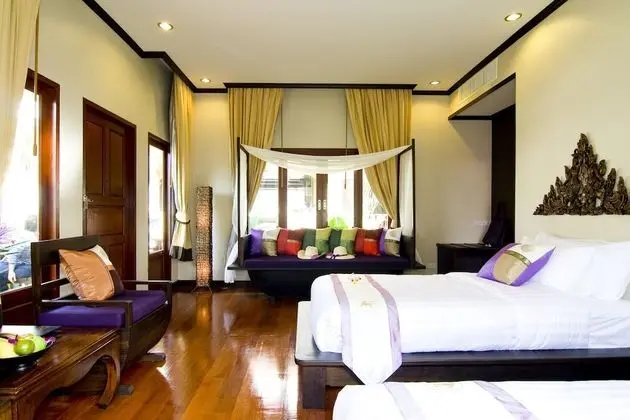 Deluxe Jacuzzi Villa