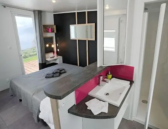 Karavan, 2 Yatak Odası (4/6 people)