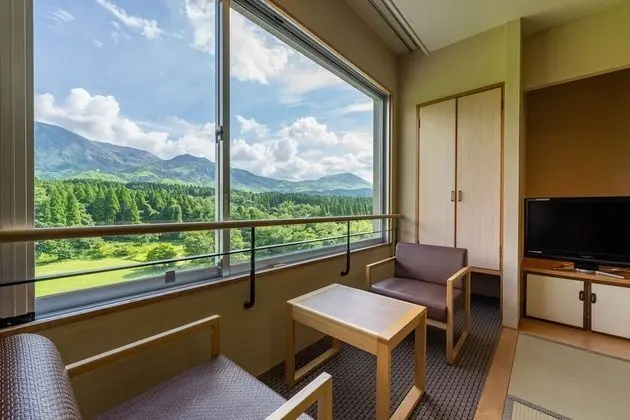 Traditional Oda (Japanese, For 4 Guests, with Toilet)