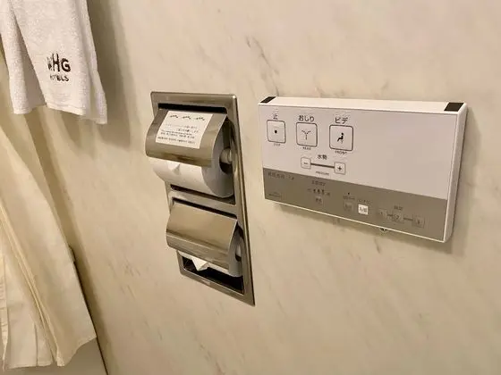 Standard Tek Kişilik Oda, Sigara İçilebilir