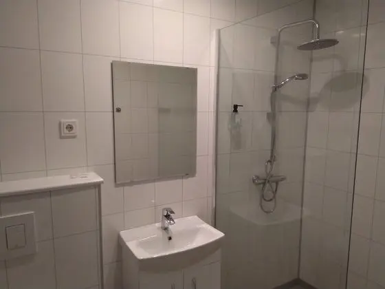 Tek Büyük veya İki Ayrı Yataklı Oda, Özel Banyo