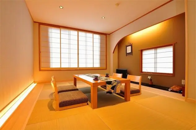 Traditional Oda, Sigara İçilmez, Ortak Banyo (JP Style, Half Board, Standard)