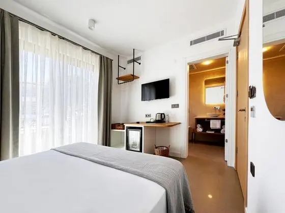 Standart Oda, Bahçe Manzaralı