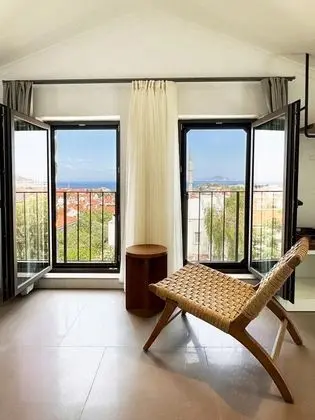 Suite Oda - 3 Kişilik, Deniz Manzaralı, Balkonlu