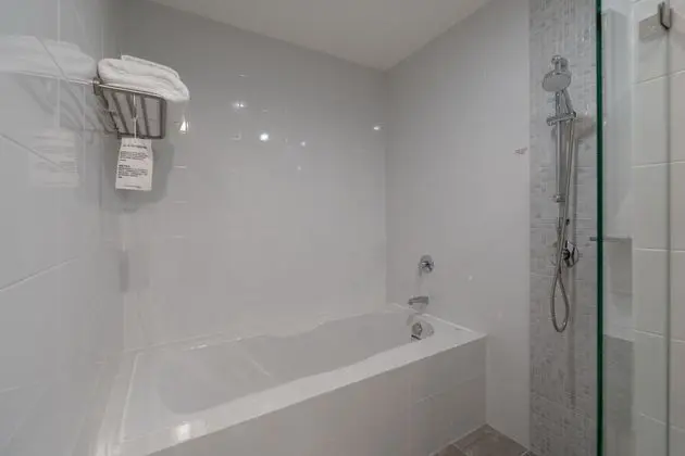 Exclusive Tek Büyük Yataklı Oda