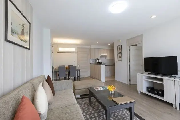 2 Bedrooms Suite