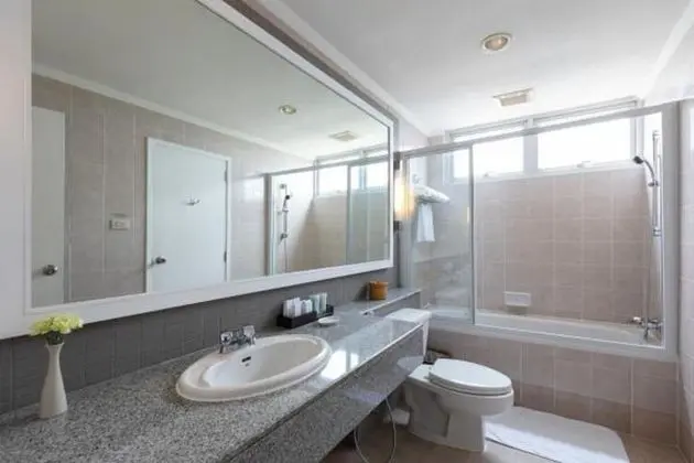 2 Bedrooms Suite