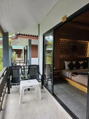Deluxe Tek Büyük Yataklı Oda, Deniz Manzaralı