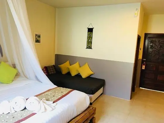 Deluxe Tek Büyük Yataklı Oda, Bahçeli