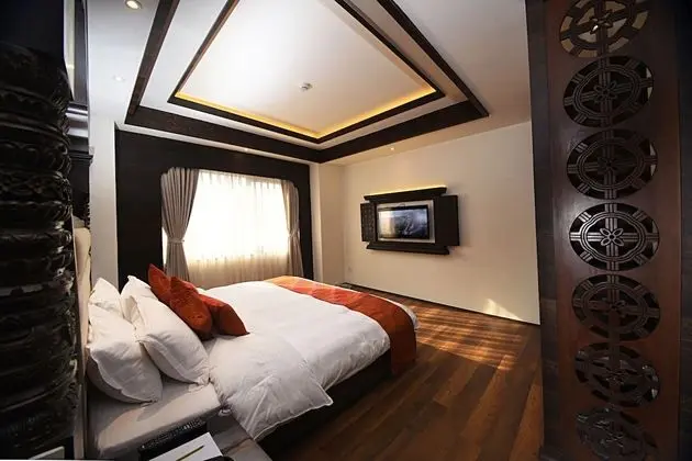 Deluxe Tek Büyük Yataklı Oda