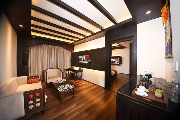 Deluxe Tek Büyük Yataklı Oda