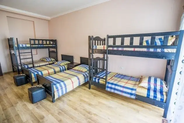 Family Oda, Birden Çok Yatak, Sigara İçilmez, Vadi Manzaralı