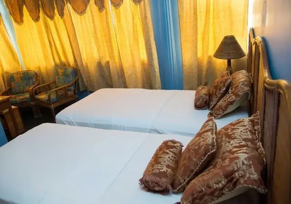 Süit, 2 Çift Kişilik Yatak
