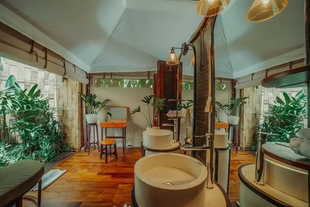 Çadır (Sensual Hanging)