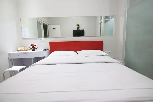 Standard Tek Büyük Yataklı Oda