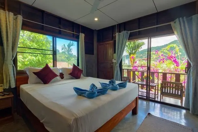 Superior Bungalow with Balcony