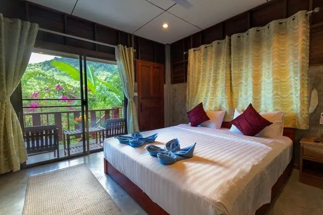 Superior Bungalow with Balcony