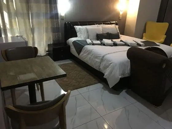 Executive Tek Büyük Yataklı Oda