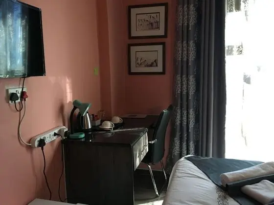Executive Tek Büyük Yataklı Oda