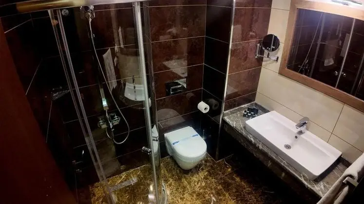 Triple, Vadi Manzaralı