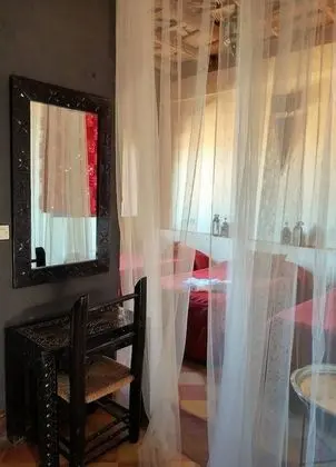 Traditional Üç Kişilik Oda