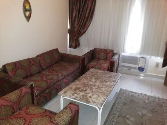 Üç Kişilik Oda