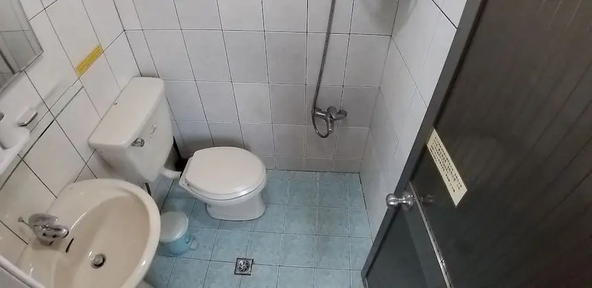 Basic Tek Büyük Yataklı Oda