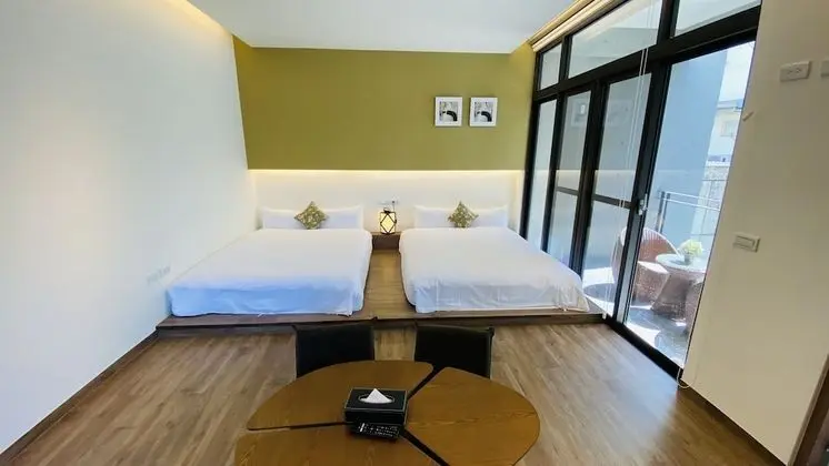 Tek Büyük Yataklı Oda (bathtub)