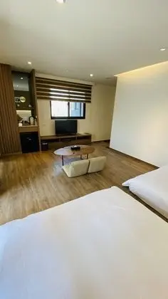 Tek Büyük Yataklı Oda (bathtub)