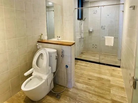 Tek Büyük Yataklı Oda (bathtub)