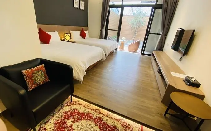 Tek Büyük Yataklı Oda (Garden View)