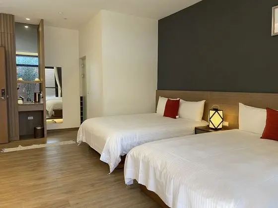 Tek Büyük Yataklı Oda (Garden View)
