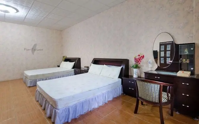 Standard Dört Kişilik Oda