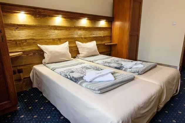 Tek Büyük veya İki Ayrı Yataklı Oda (Free Spa Access)