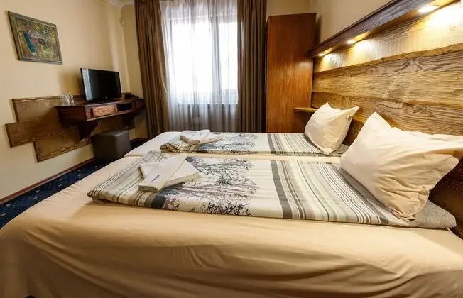 Tek Büyük veya İki Ayrı Yataklı Oda (Free Spa Access)
