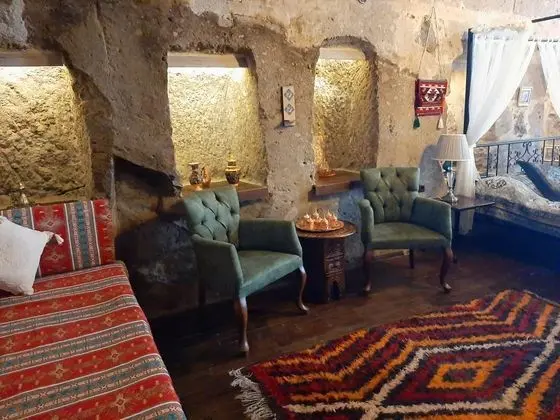 3 Kişilik Kemer Mağara Oda