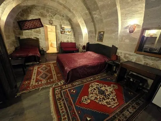 3 Kişilik Kemer Mağara Oda
