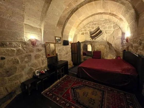 3 Kişilik Kemer Mağara Oda