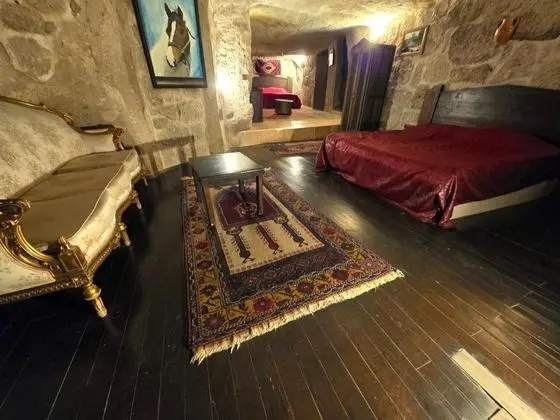3 Kişilik Kemer Mağara Oda