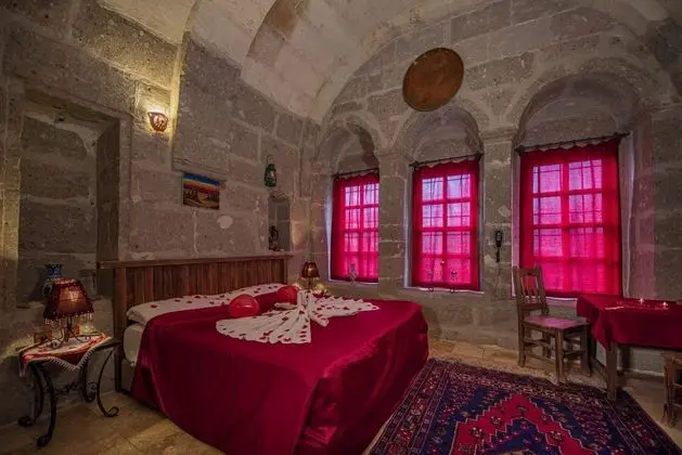 3 Kişilik Kemer Mağara Oda