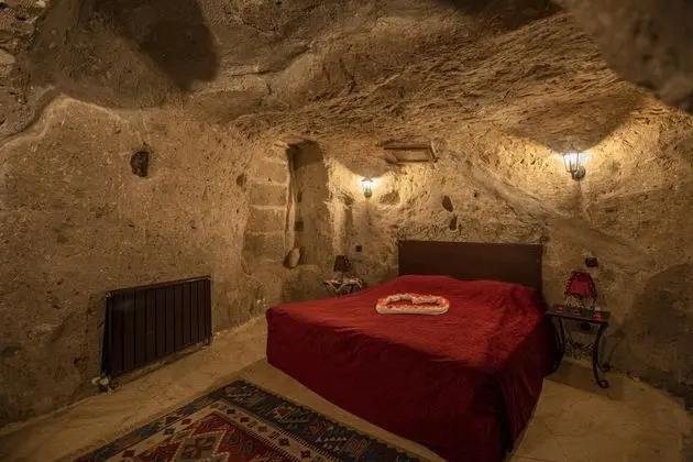 Aile Kemer Mağara Odası