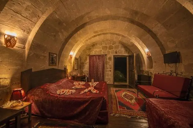 Aile Kemer Mağara Odası