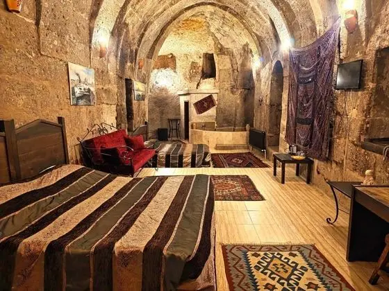 Aile Kemer Mağara Odası